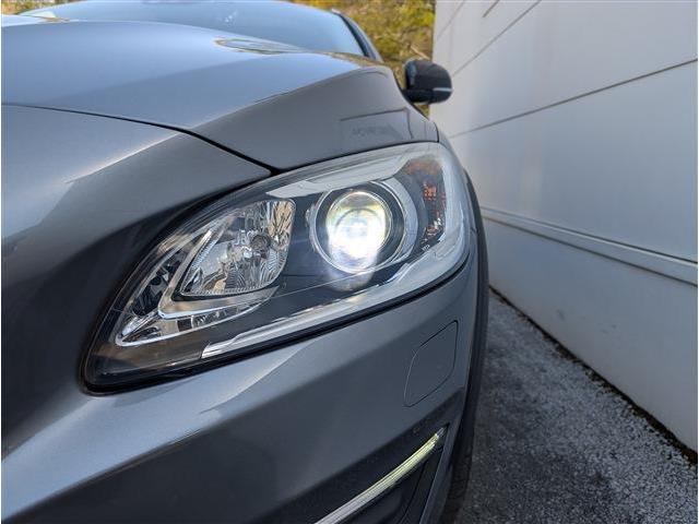 ボルボ Ｖ６０クロスカントリー Ｔ５ ＡＷＤ クラシック ４ＷＤ H30年 (東北) 99