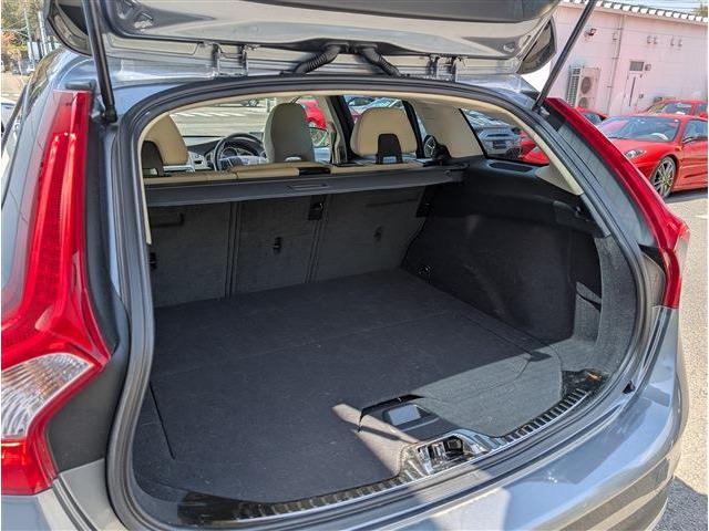 ボルボ Ｖ６０クロスカントリー Ｔ５ ＡＷＤ クラシック ４ＷＤ H30年 (東北) 99