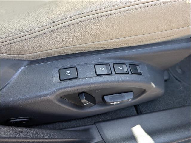 ボルボ Ｖ６０クロスカントリー Ｔ５ ＡＷＤ クラシック ４ＷＤ H30年 (東北) 99