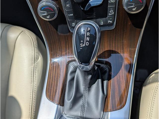 ボルボ Ｖ６０クロスカントリー Ｔ５ ＡＷＤ クラシック ４ＷＤ H30年 (東北) 99