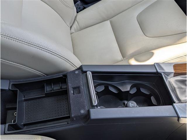 ボルボ Ｖ６０クロスカントリー Ｔ５ ＡＷＤ クラシック ４ＷＤ H30年 (東北) 99