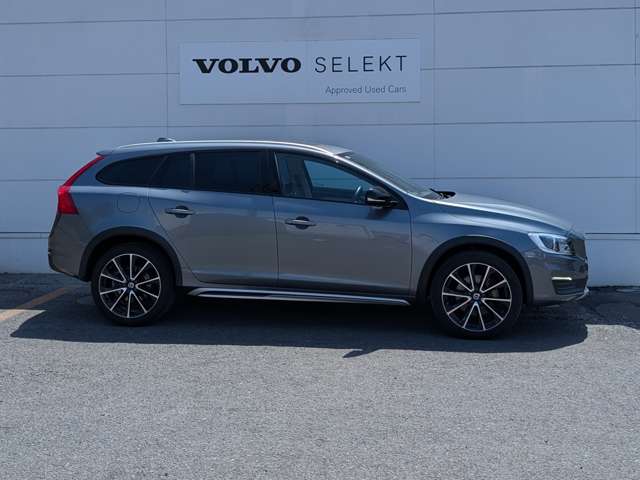 ボルボ Ｖ６０クロスカントリー Ｔ５ ＡＷＤ クラシック ４ＷＤ H30年 (東北) 99