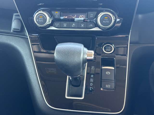 日産 セレナ ２．０ ハイウェイスター ４ＷＤ R2年 (東北) 99