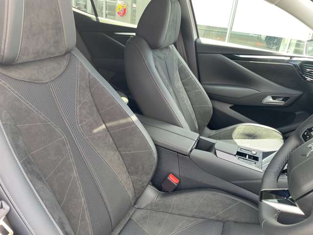 シトロエン ＤＳ４ エトワール ブルーＨＤＩ ディーゼルターボ R7年 (東北) 99
