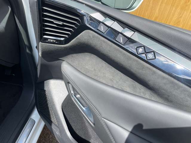 シトロエン ＤＳ４ エトワール ブルーＨＤＩ ディーゼルターボ R7年 (東北) 99