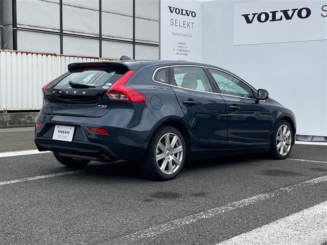 ボルボ Ｖ４０ Ｔ３　インスクリプション H30年 (東北) 99