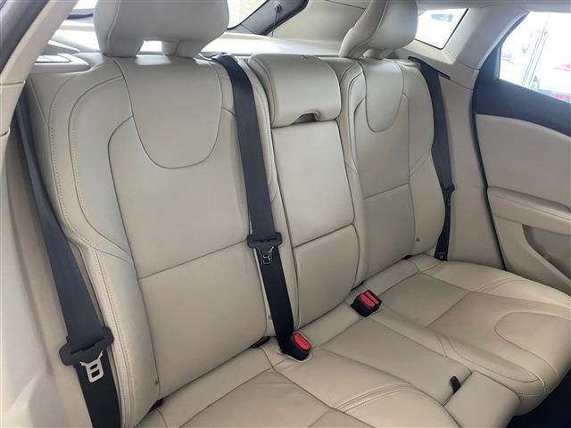 ボルボ Ｖ４０ Ｔ３　インスクリプション H30年 (東北) 99