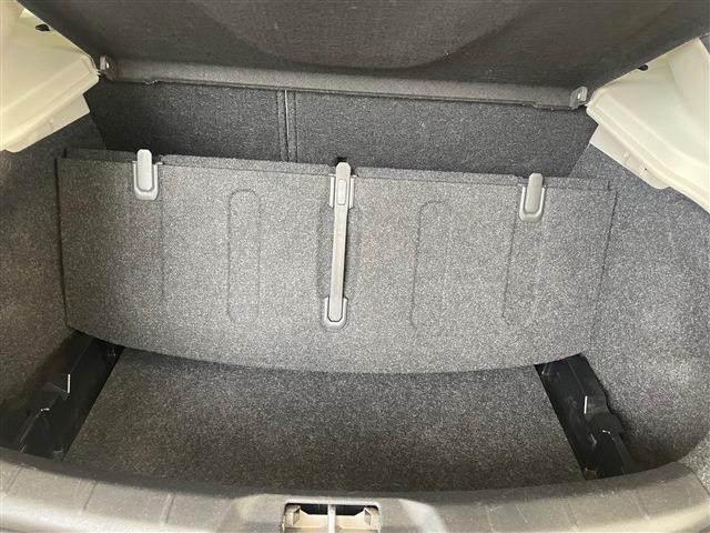 ボルボ Ｖ４０ Ｔ３　インスクリプション H30年 (東北) 99