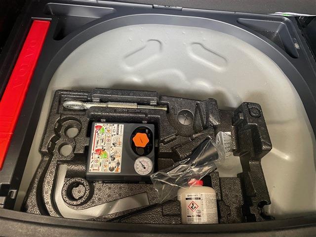 ボルボ Ｖ４０ Ｔ３　インスクリプション H30年 (東北) 99