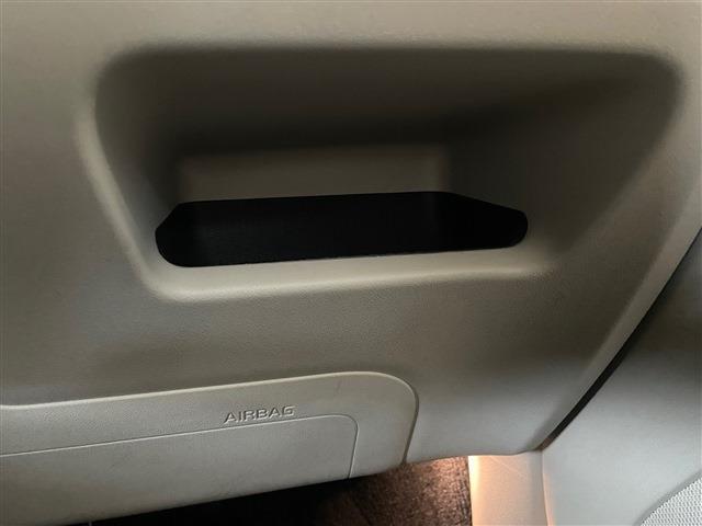 ボルボ Ｖ４０ Ｔ３　インスクリプション H30年 (東北) 99