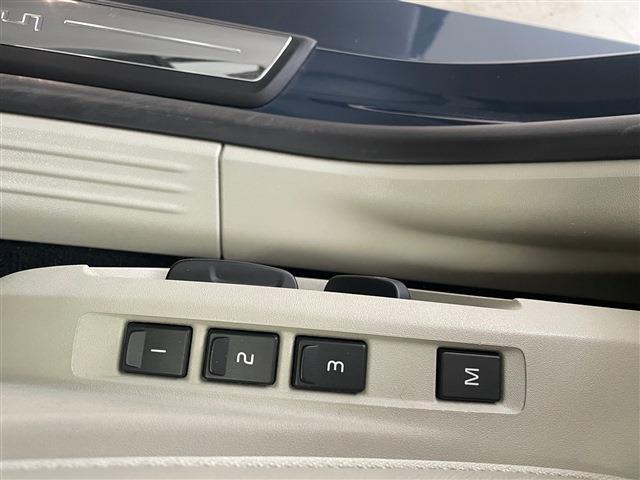 ボルボ Ｖ４０ Ｔ３　インスクリプション H30年 (東北) 99