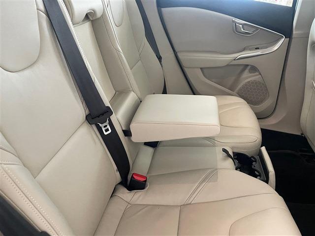 ボルボ Ｖ４０ Ｔ３　インスクリプション H30年 (東北) 99