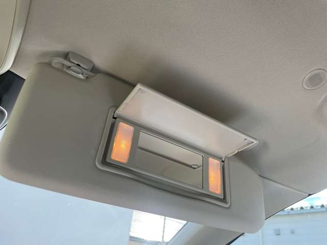 ボルボ Ｖ４０クロスカントリー Ｄ４ モメンタム ディーゼルターボ H28年 (東北) 99