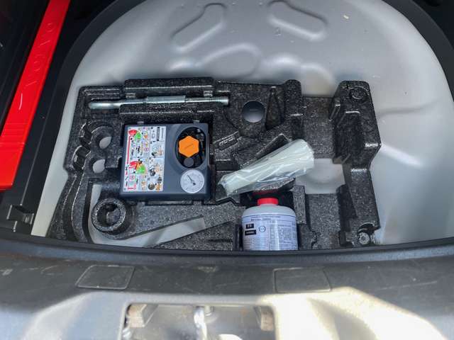 ボルボ Ｖ４０クロスカントリー Ｄ４ モメンタム ディーゼルターボ H28年 (東北) 99