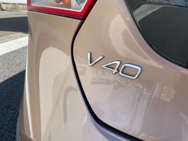 ボルボ Ｖ４０クロスカントリー Ｄ４ モメンタム ディーゼルターボ H28年 (東北) 99