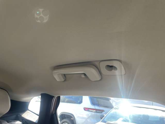 ボルボ Ｖ４０クロスカントリー Ｄ４ モメンタム ディーゼルターボ H28年 (東北) 99