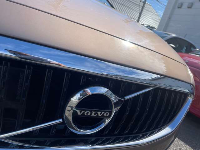 ボルボ Ｖ４０クロスカントリー Ｄ４ モメンタム ディーゼルターボ H28年 (東北) 99