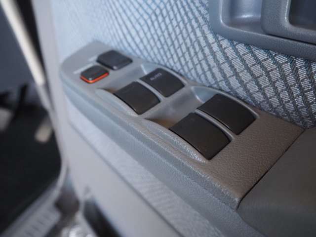 トヨタ ランドクルーザーピックアップ ４．０ ４ＷＤ H27年 (関東) 99