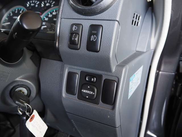 トヨタ ランドクルーザーピックアップ ４．０ ４ＷＤ H27年 (関東) 99