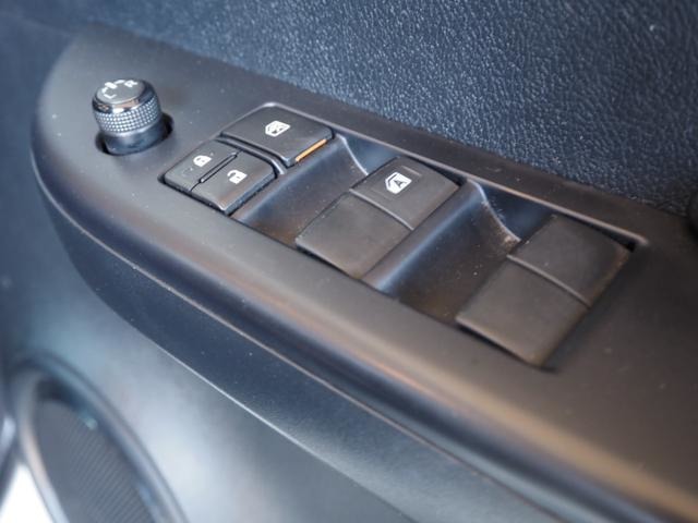 トヨタ ハイラックス ２．４ Ｘ ディーゼルターボ ４ＷＤ H30年 (関東) 99