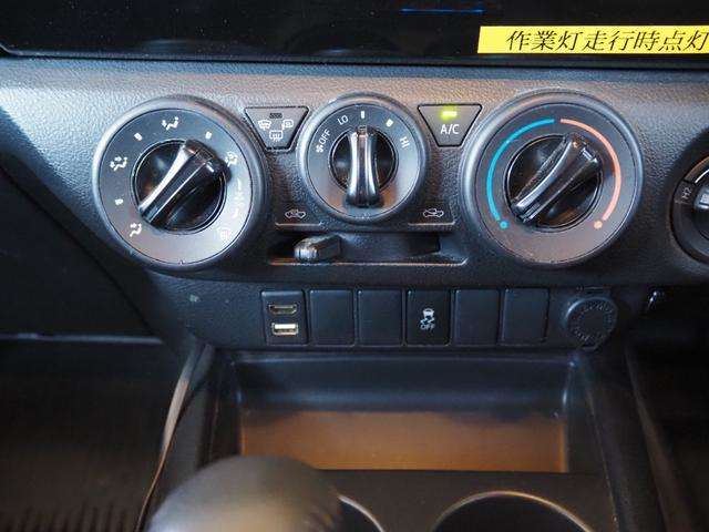 トヨタ ハイラックス ２．４ Ｘ ディーゼルターボ ４ＷＤ H30年 (関東) 99