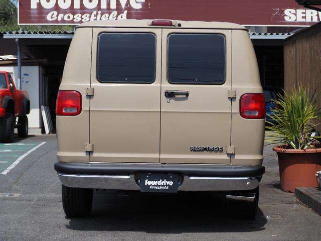 ダッジ ラムバン ロールーフコンバージョン H13年 (関東) 99