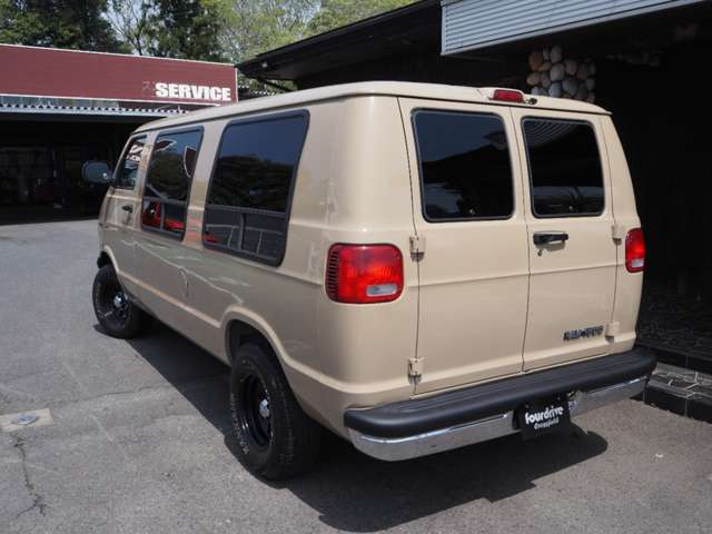 ダッジ ラムバン ロールーフコンバージョン H13年 (関東) 99