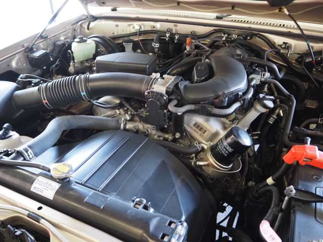 トヨタ ランドクルーザーピックアップ ４．０ ４ＷＤ H27年 (関東) 99