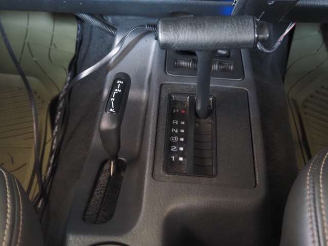 ジープ ラングラー スポーツ ソフトトップ ４ＷＤ H16年 (関東) 99