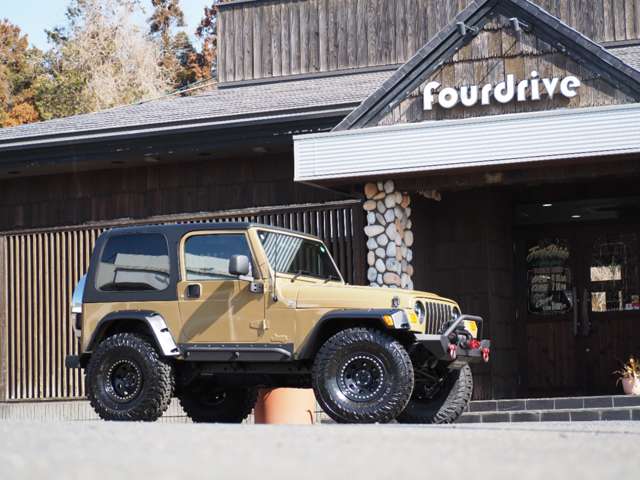 ジープ ラングラー サハラ ハードトップ ４ＷＤ H16年 (関東) 99