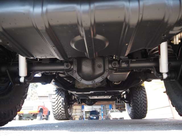 ジープ ラングラー サハラ ハードトップ ４ＷＤ H16年 (関東) 99