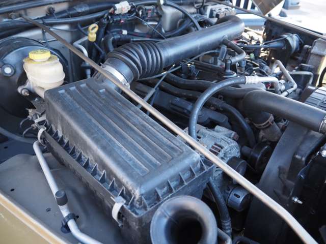 ジープ ラングラー サハラ ハードトップ ４ＷＤ H16年 (関東) 99