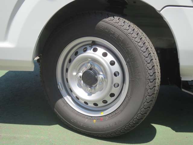 スズキ キャリイトラック ６６０ ＫＣエアコン・パワステ ３方開 ４ＷＤ R7年 (関東) 99