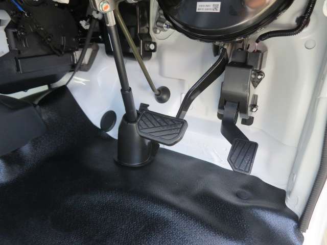 スズキ キャリイトラック ６６０ ＫＣエアコン・パワステ ３方開 ４ＷＤ R7年 (関東) 99