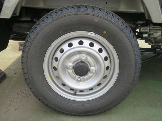 スズキ キャリイトラック ６６０ ＫＣエアコン・パワステ ３方開 ４ＷＤ R7年 (関東) 99