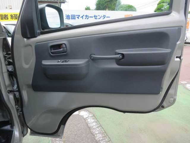 スズキ キャリイトラック ６６０ ＫＣエアコン・パワステ ３方開 ４ＷＤ R7年 (関東) 99