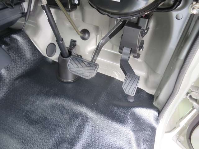 スズキ キャリイトラック ６６０ ＫＣエアコン・パワステ ３方開 ４ＷＤ R7年 (関東) 99