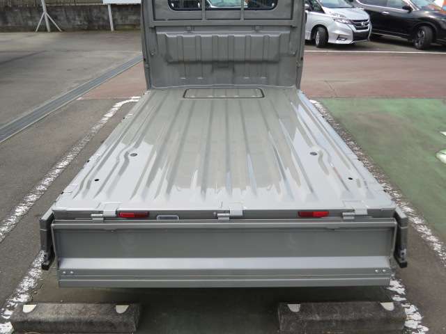 スズキ キャリイトラック ６６０ ＫＣエアコン・パワステ ３方開 ４ＷＤ R7年 (関東) 99