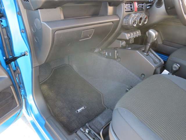 スズキ ジムニー ６６０ ＸＣ ４ＷＤ R3年 (関東) 99