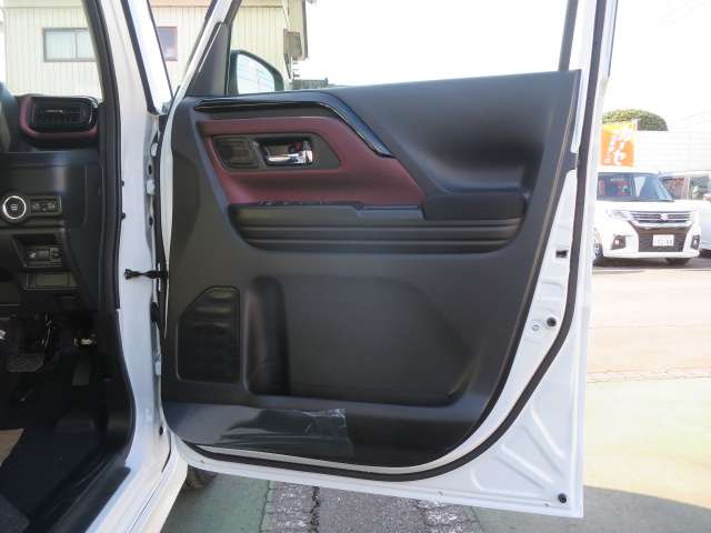 スズキ スペーシア ６６０ カスタム ハイブリッド ＸＳ R6年 (関東) 99