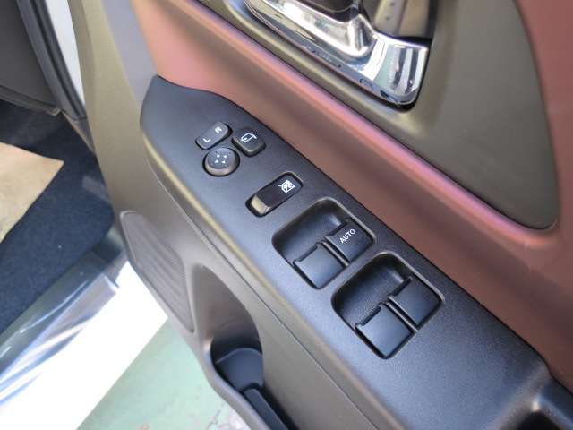 スズキ スペーシア ６６０ カスタム ハイブリッド ＸＳ R6年 (関東) 99