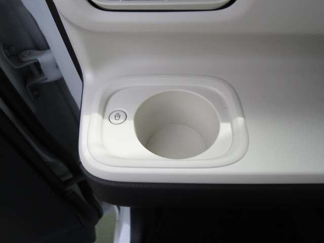 ダイハツ ムーヴ　キャンバス ６６０ ストライプス Ｇ R6年 (関東) 99