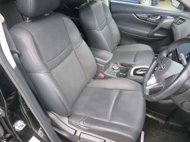 日産 エクストレイル ２．０ ２０Ｘ ３列車 ４ＷＤ R1年 (関東) 99