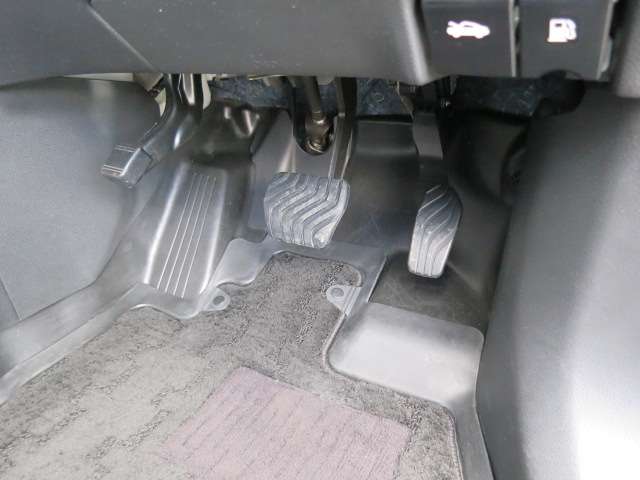 日産 エクストレイル ２．０ ２０Ｘ ３列車 ４ＷＤ R1年 (関東) 99