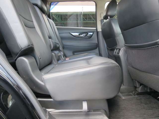 日産 エクストレイル ２．０ ２０Ｘ ３列車 ４ＷＤ R1年 (関東) 99