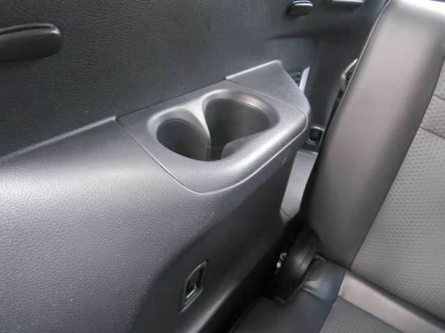 日産 エクストレイル ２．０ ２０Ｘ ３列車 ４ＷＤ R1年 (関東) 99