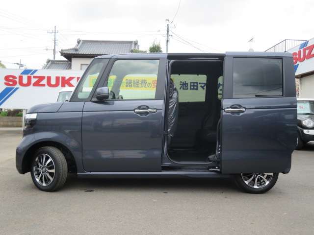 ホンダ Ｎ　ＢＯＸ カスタム ６６０ R7年 (関東) 99