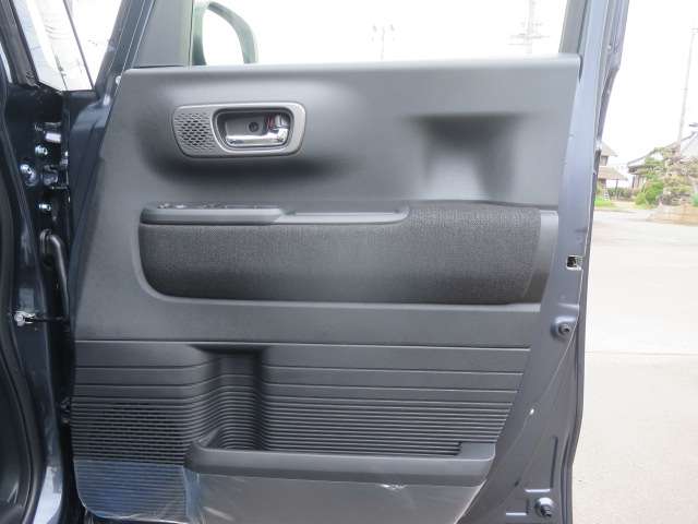 ホンダ Ｎ　ＢＯＸ カスタム ６６０ R7年 (関東) 99