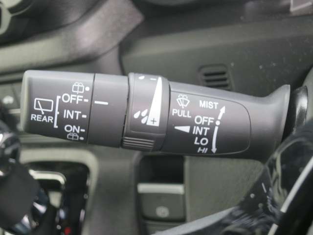 ホンダ Ｎ　ＢＯＸ カスタム ６６０ R7年 (関東) 99