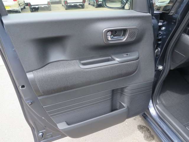 ホンダ Ｎ　ＢＯＸ カスタム ６６０ R7年 (関東) 99